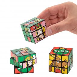 Dr. Seuss™ The Grinch Christmas Mini Magic Cubes - 12 Count